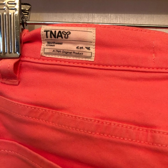 Aritzia - TNA pink/peach skinny ankle pants. Size 2. - Picture 3 of 5